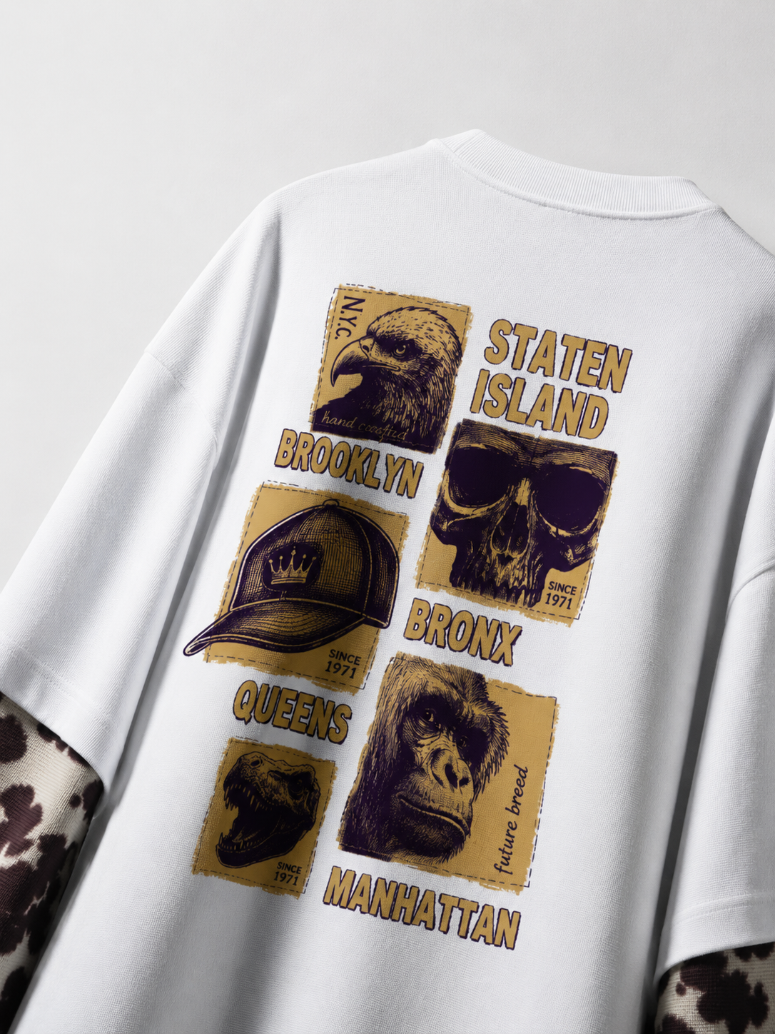 BOROUGHS! Oversized T-Shirt